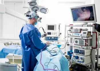 Endoskopik Kulak Ameliyatları Nasıl Yapılır?