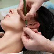 Kulak Cerrahi Fotograf