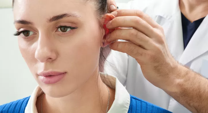 Kulak Cerrahisi Nedir? Nasıl Yapılır?