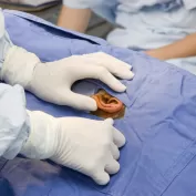 Kulak Cerrahisi Fotograf